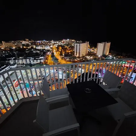 Panoramic Floor - Americas דירה