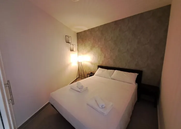 Panoramic Floor - Americas Apartmán