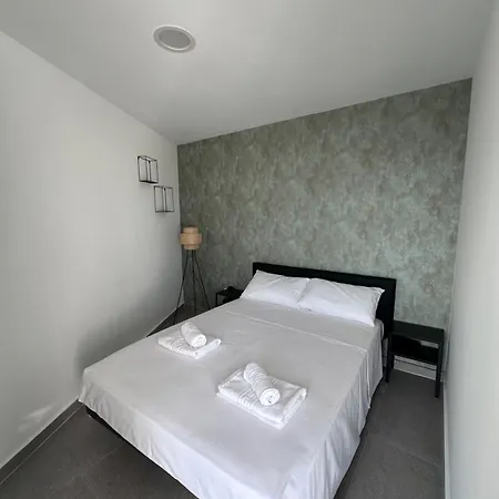 Apartment Panoramic Floor - Americas