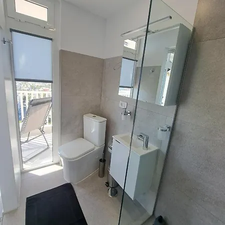 Panoramic Floor - Americas *